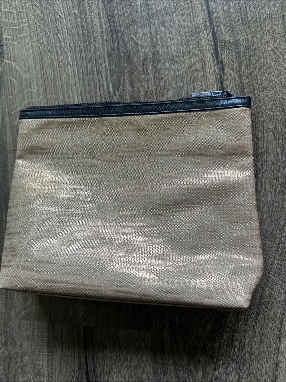 Lancôme Cream & Pink Makeup Pouch